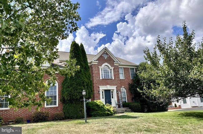 Building Photo - Ashburn Oasis: Your Luxurious Retreat Rental