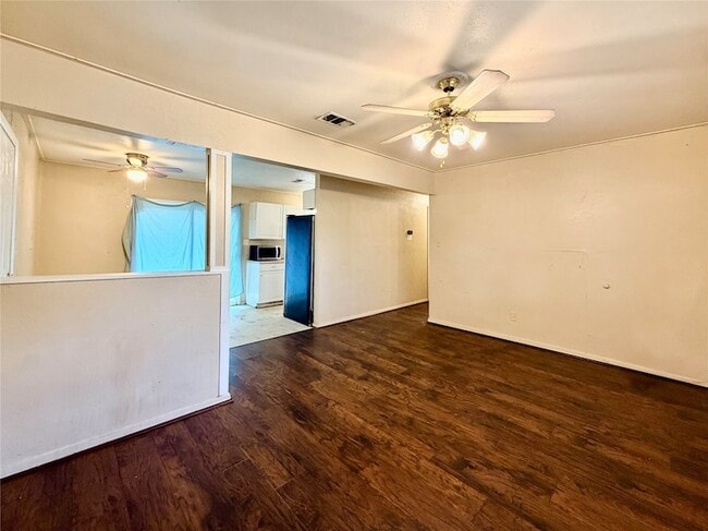 Photo - 806 S 1st St
