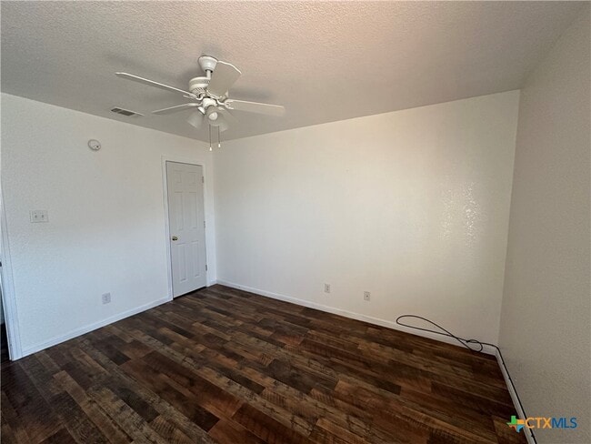 Building Photo - 3005 Dannen Ct