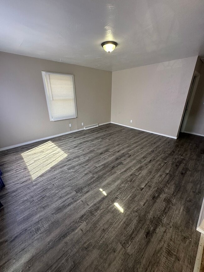 Photo - 2 Bed Room 1 Bath