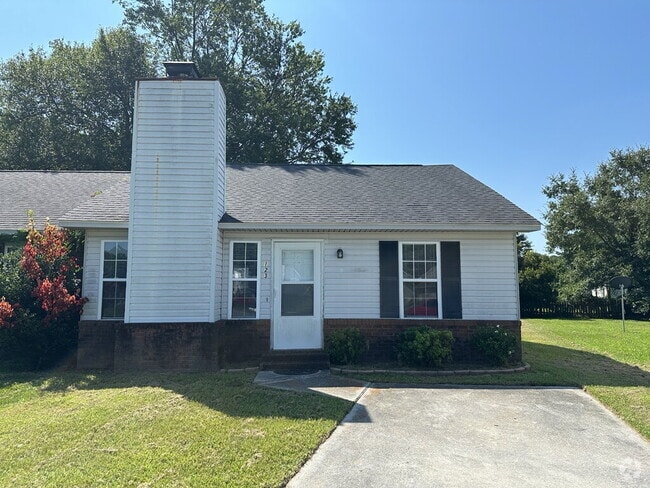 Building Photo - 123 Live Oak Ct Rental
