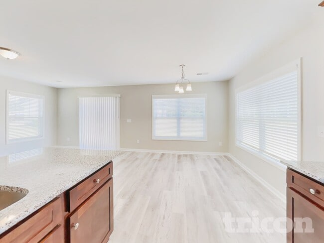 Photo - 422 Providence Plantation Cir