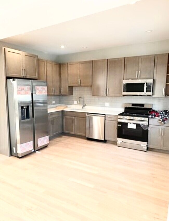 Photo - 3404 N Lavergne Ave Unit 2F