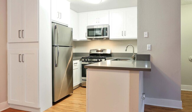 Renovated kitchens with premium finishes are available for upgrade. Ask the leasing team for more details.