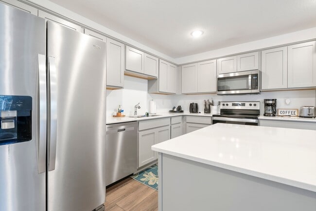 Photo - 116 Axlewood Dr