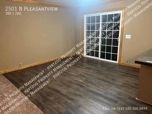 Photo - 2501 N Pleasantview-