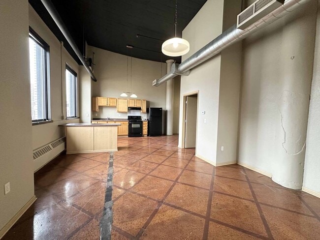 Commerce Building Apartments, St Paul, MN - Commerce Building Apartments