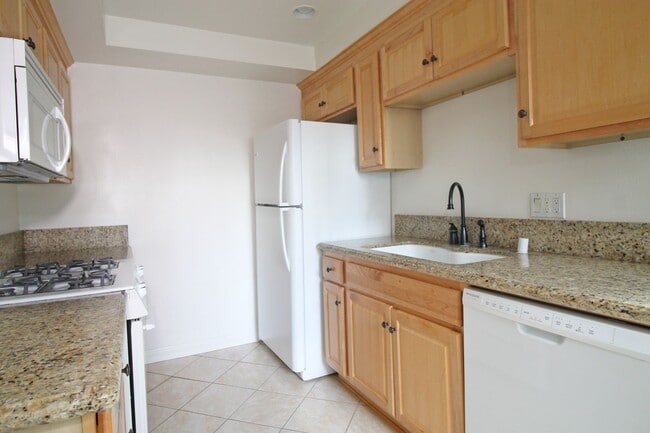1126 Cypress Ave Unidad 3