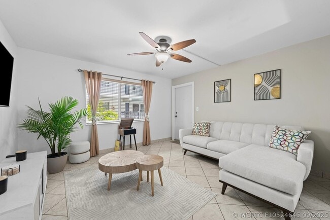 Photo - 1000 SE 15th St Unit 103
