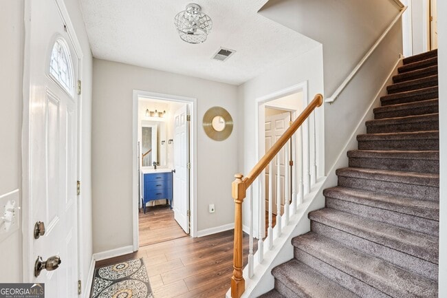 Photo - 12203 Crestwood Ct