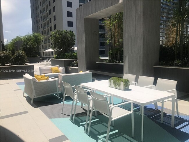 Photo - 55 SW 9th St Unit 1607