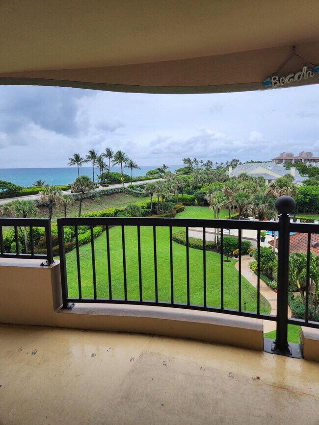 Photo - 101 Ocean Bluffs Blvd Unidad 402 Rental