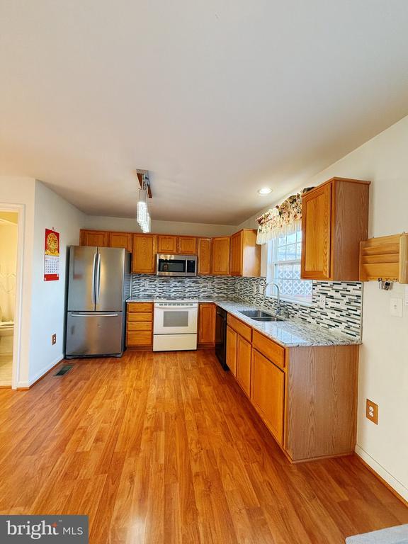 Photo - 43750 Tolamac Dr