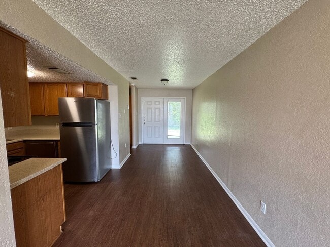 Photo - 1208 Monroe Loop Unit # D
