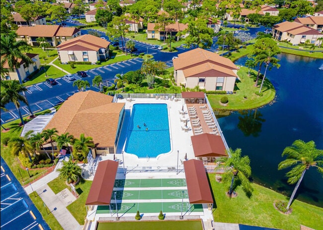 Photo - 221 Pine HOV Cir Unit D