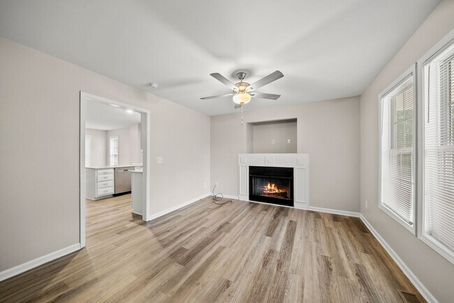 Photo - 201 Tonylee Ct