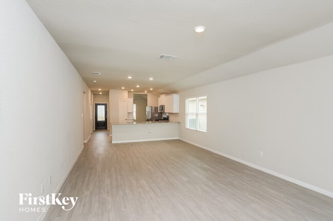 Photo - 1807 Morse Way