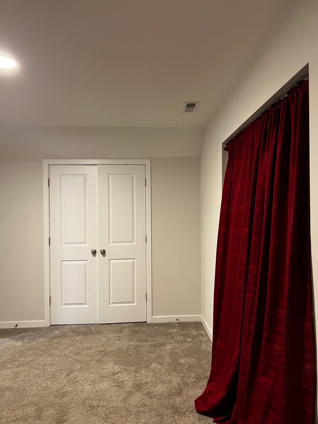 Photo - 2606 Middle Ave