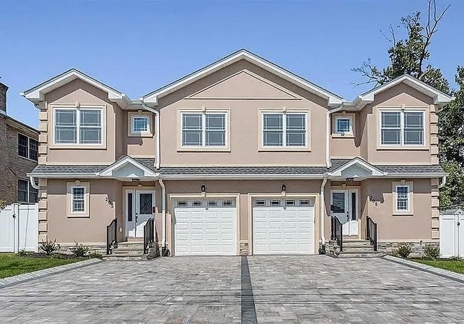 Photo - 205 Philip Ave Townhome