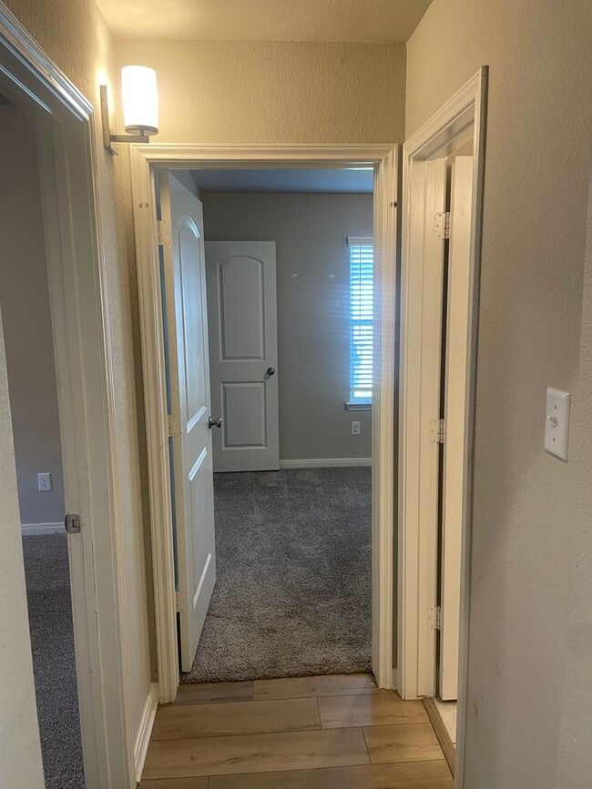 Photo - 7809 Montclair Dr