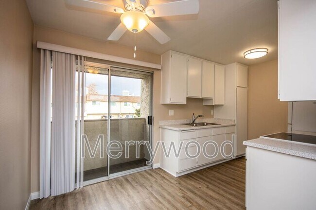 Photo - 2585 Jefferson St Unit #30