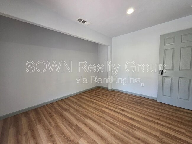 Photo - 412 E William St Unidad 6