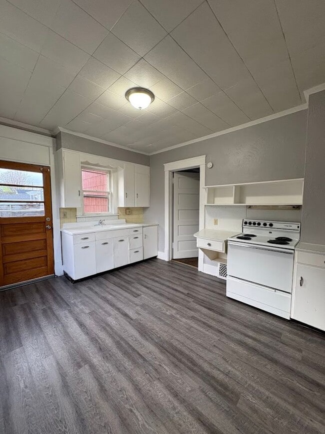 Photo - 1411 Spring Ave NE Unidad 1411 Spring Ave NE - Floor 1