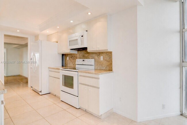 Photo - 4000 Towerside Terrace Unit 908