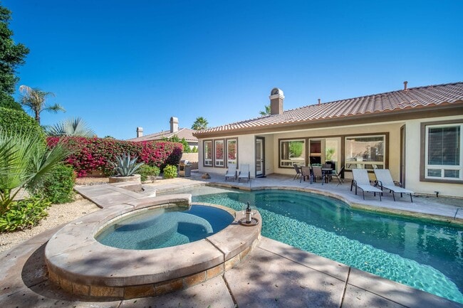 Building Photo - 52345 Shining Star Ln