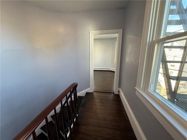 Photo - 37 Royal St Unit 2