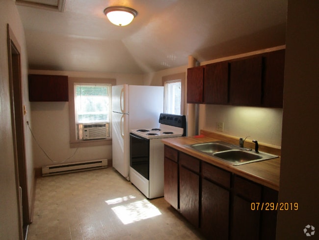 Building Photo - 529 4th St Rental