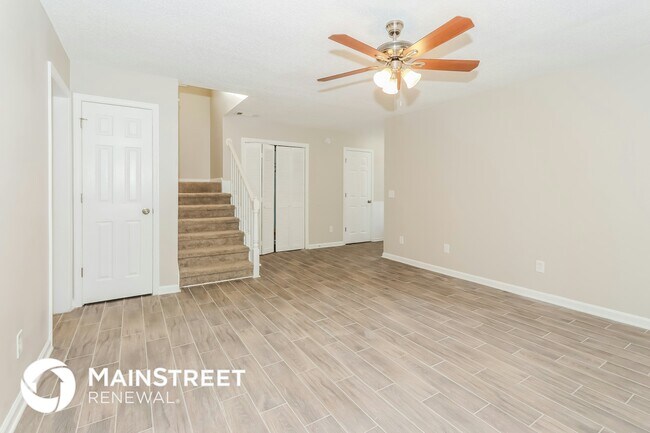 Photo - 170 Woodcrest Dr Casa