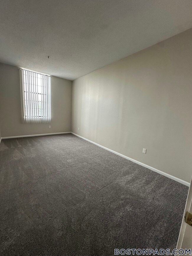 2 Weaver Street Unit 306