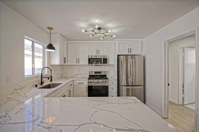 Photo - Hill Section 3BD Home with Large Backyard & Renovated Quartz Kitchen