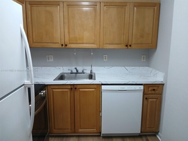 Photo - 9310 Fontainebleau Blvd Unit 110