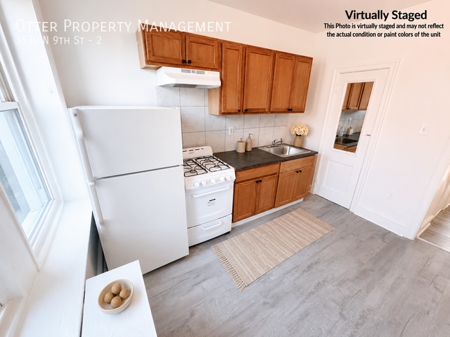 Building Photo - 3839 N 9th St Unit 2