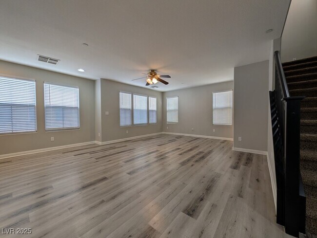 Photo - 8925 John Charles Ave