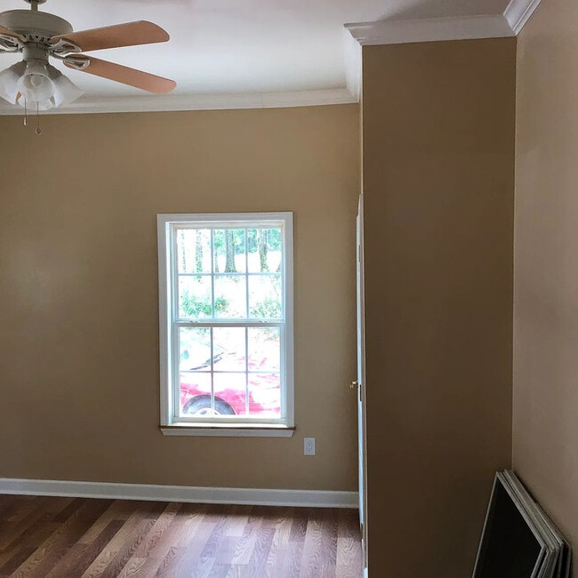 Photo - 123 N Norris Dr