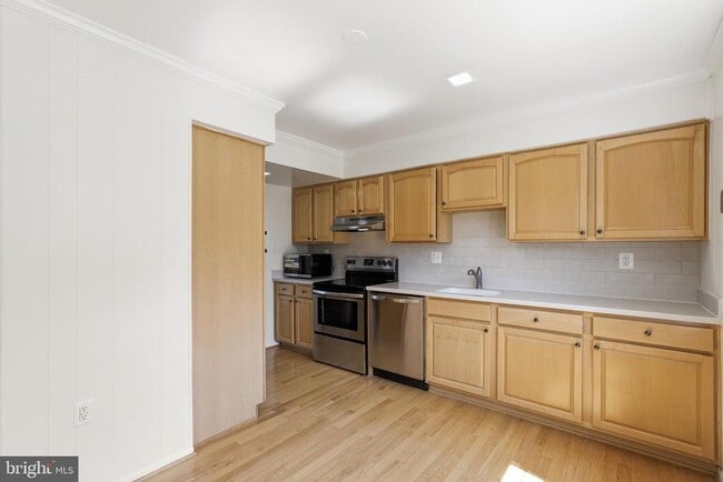 Photo - 6002 Mardale Ln