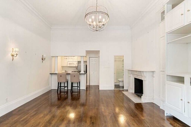 Photo - 271 Beacon St Unit 271 Beacon St APT 1