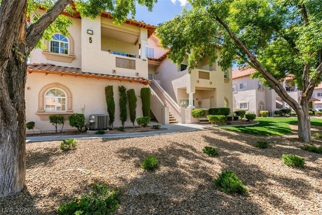 Photo - 2925 Wigwam Pkwy Unit 524
