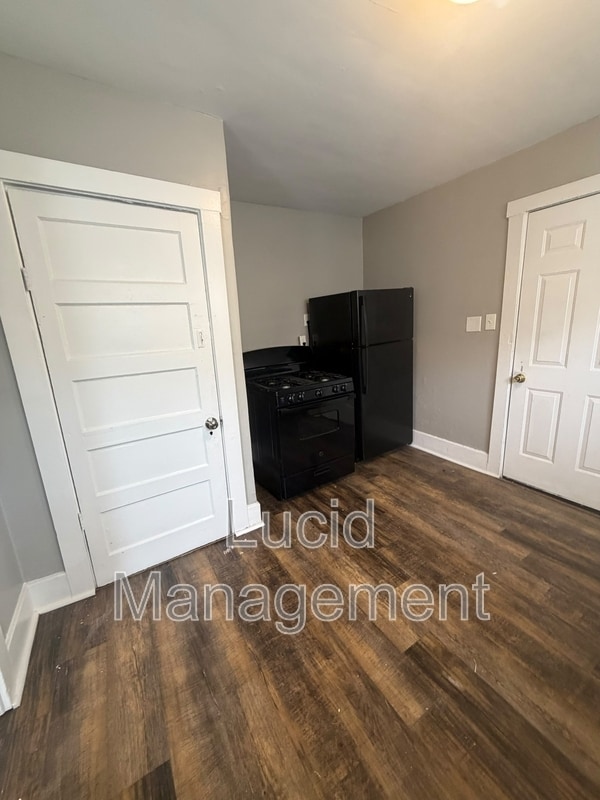 Photo - 1416 Sale Ave