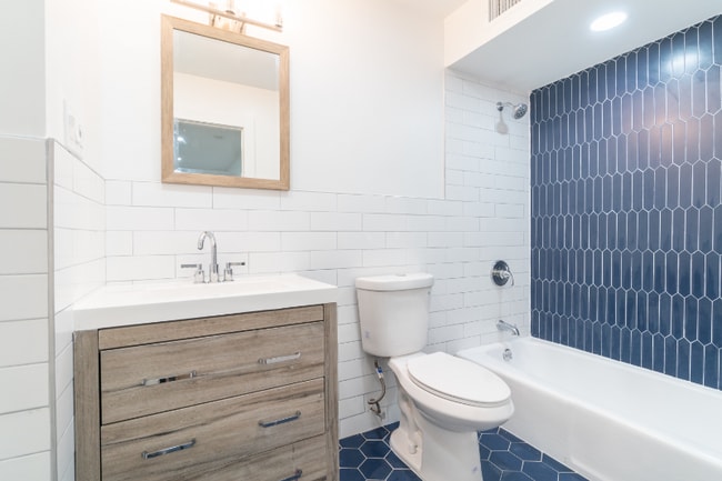 Photo - 501 Adams Ln Unidad 16D