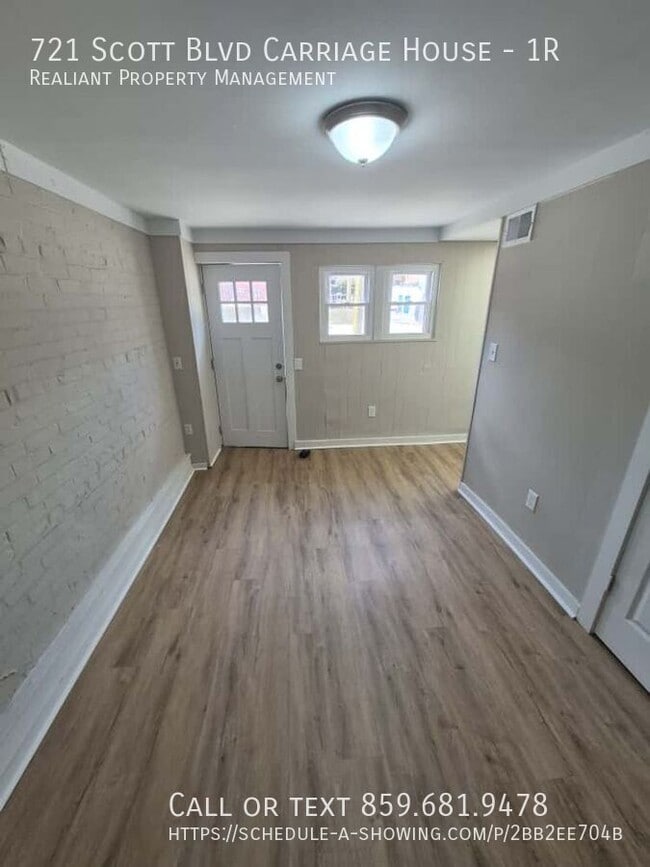 Building Photo - 721 Scott St Unit 1R Rental