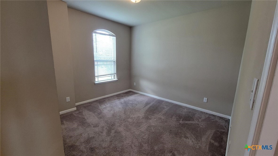 Photo - 822 Wyndcrest Drive