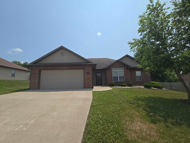 Photo - 3308 Snow Leopard Dr House