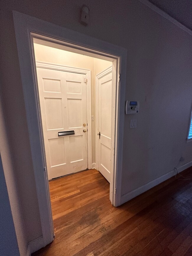 Photo - 525 E 58th St