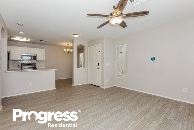 Photo - 1718 E Daniella Dr