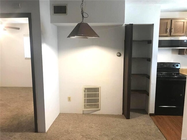 Photo - 143 Ashley Dr