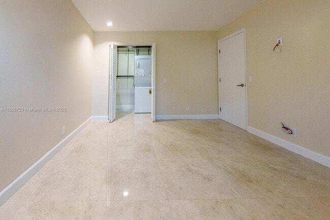 Photo - 1462 Springside Dr